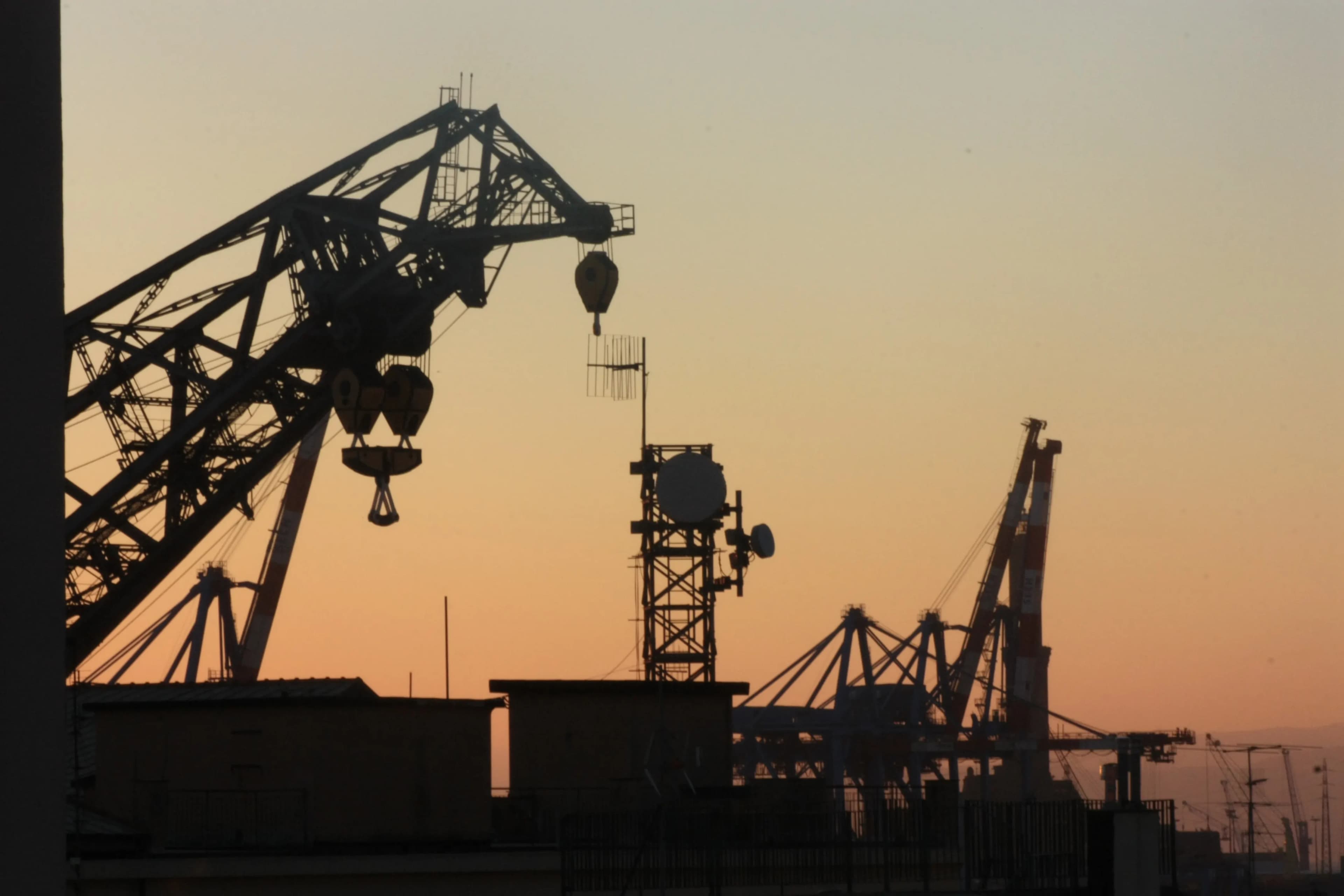 Oil and gas equipment inspection